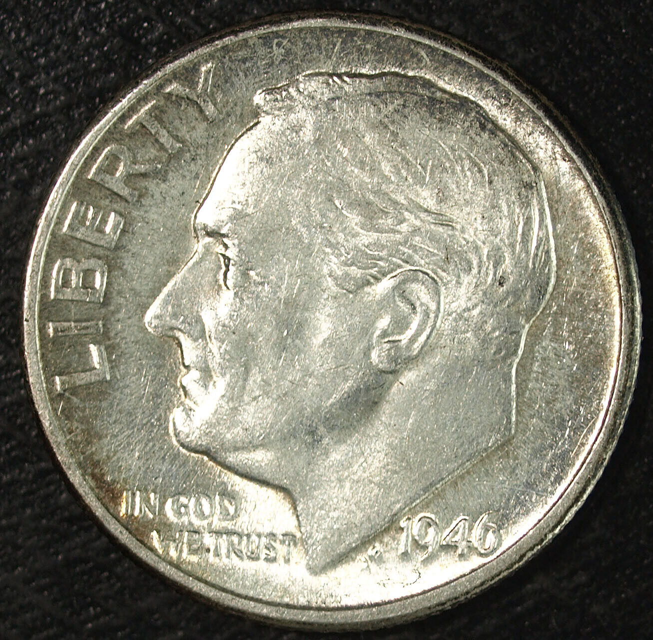 1946 D Almost Uncirculated Roosevelt Silver Dime ☆☆ Great For Sets ☆☆ 201