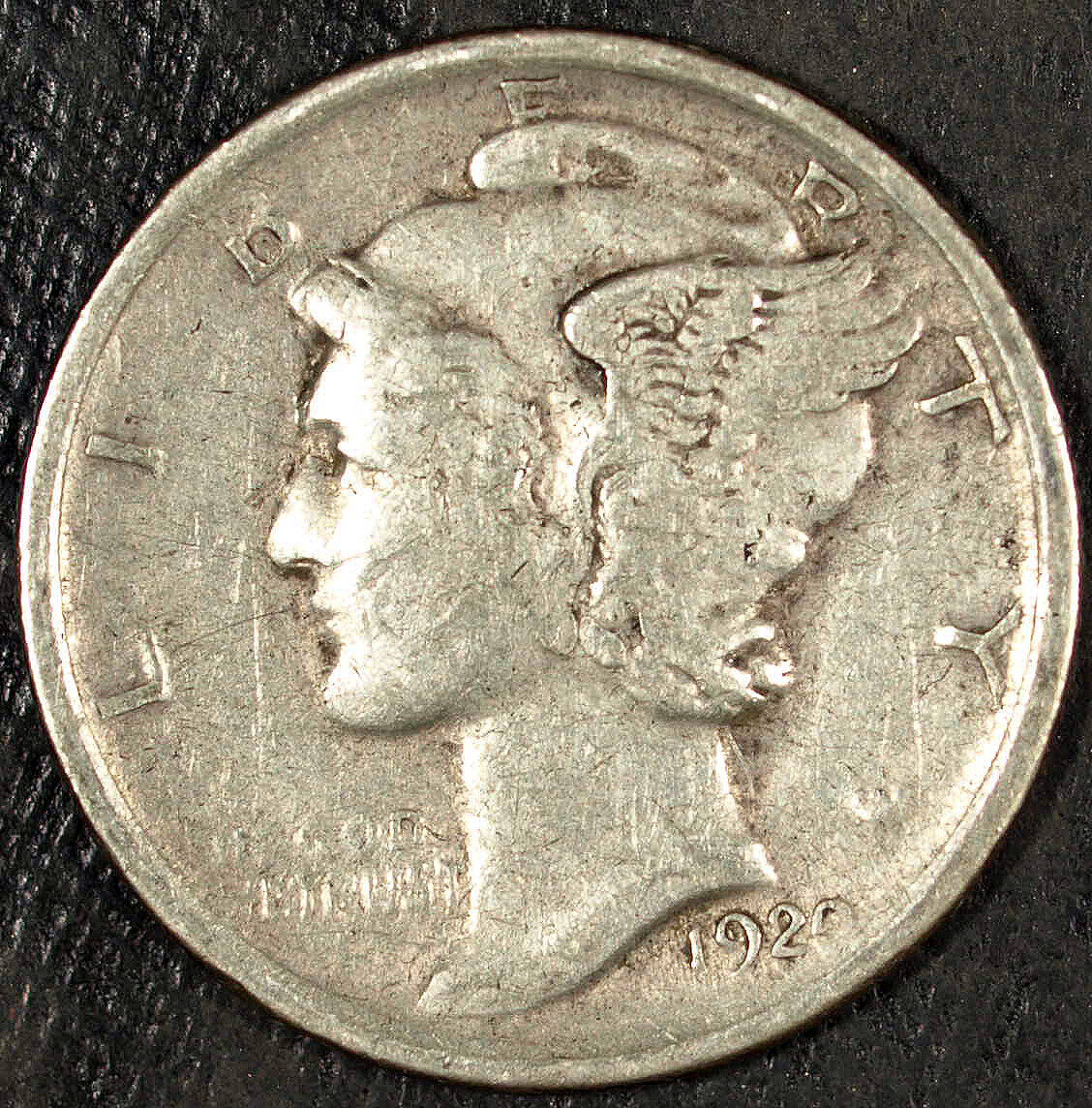1920 P Mercury Silver Dime ☆☆ Circulated ☆☆ Great For Sets 514