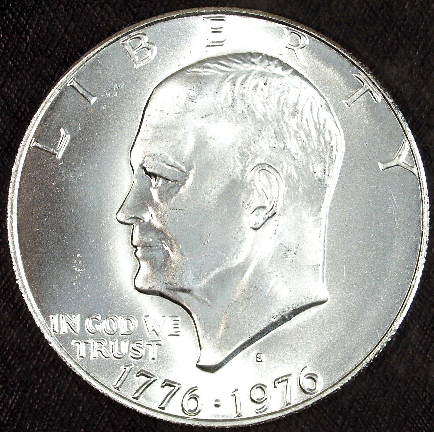 1976 S Bicentennial Uncirculated Silver Eisenhower Dollar ☆☆ Type 1 ☆☆ 401