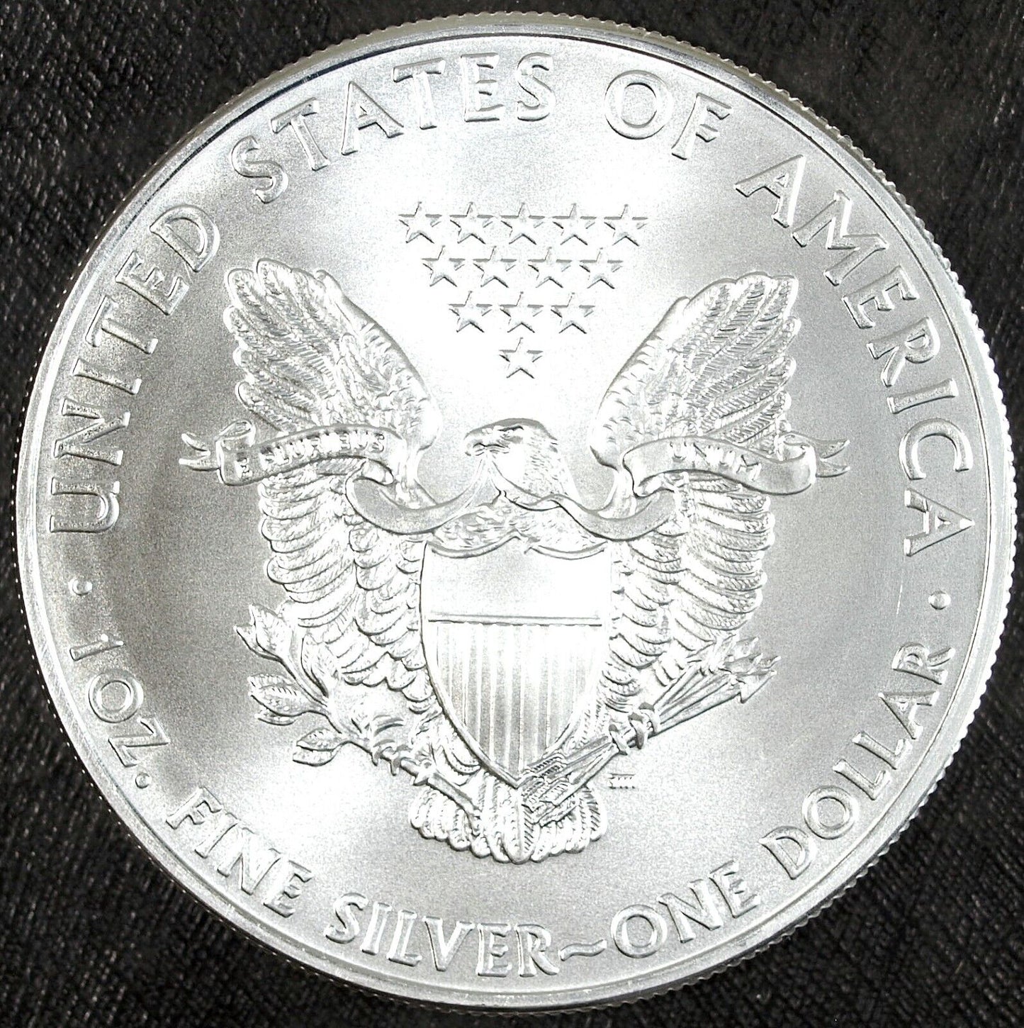2011 U.S. Mint American Silver Eagle ☆☆ Uncirculated ☆☆ Great Collectible 502