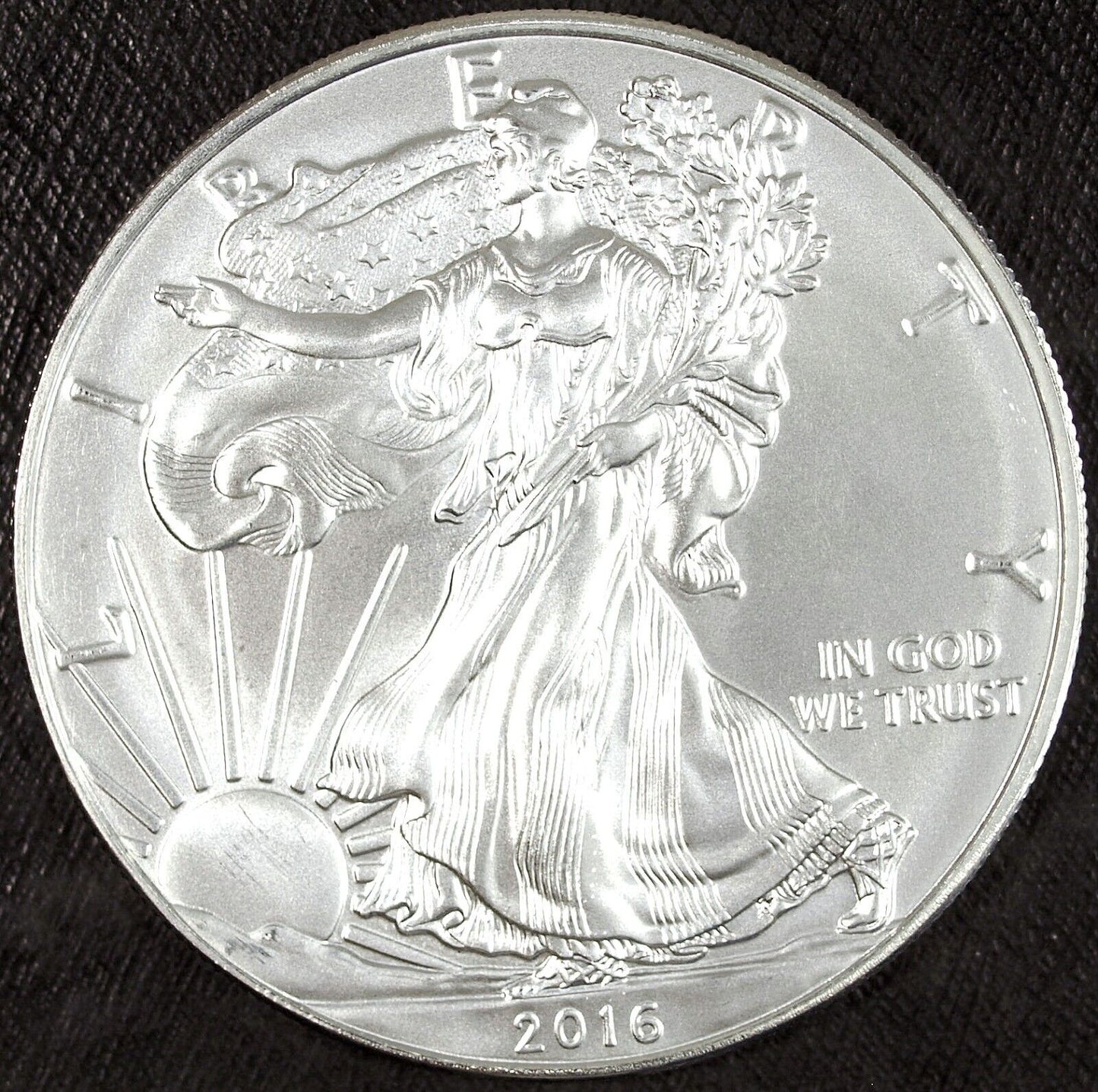 2016 U.S. Mint American Silver Eagle ☆☆ Uncirculated ☆☆ Great Collectible 504