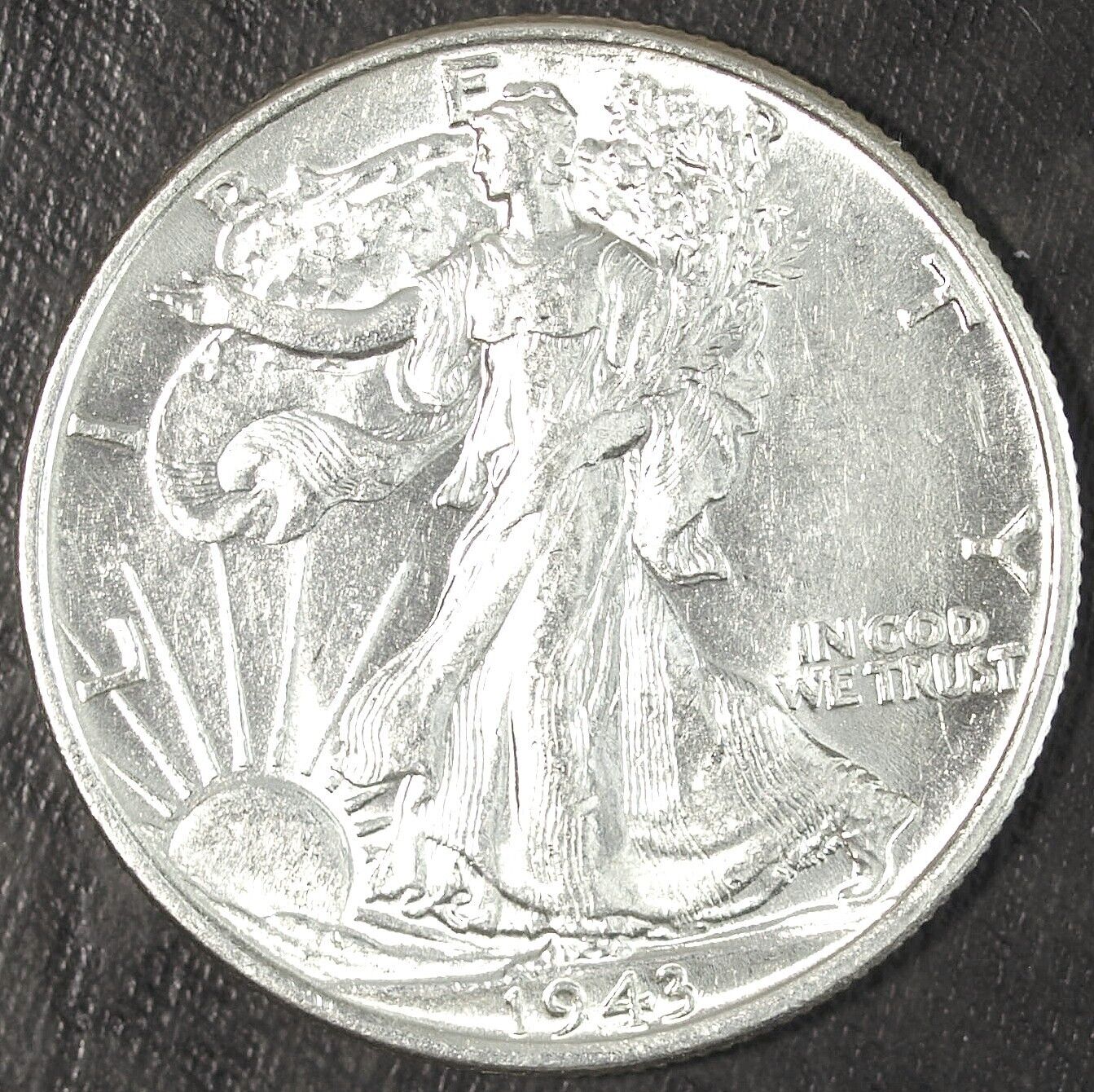 1943 P Walking Liberty Silver Half Dollar ☆☆ UnCirculated ☆☆ Great For Sets 502