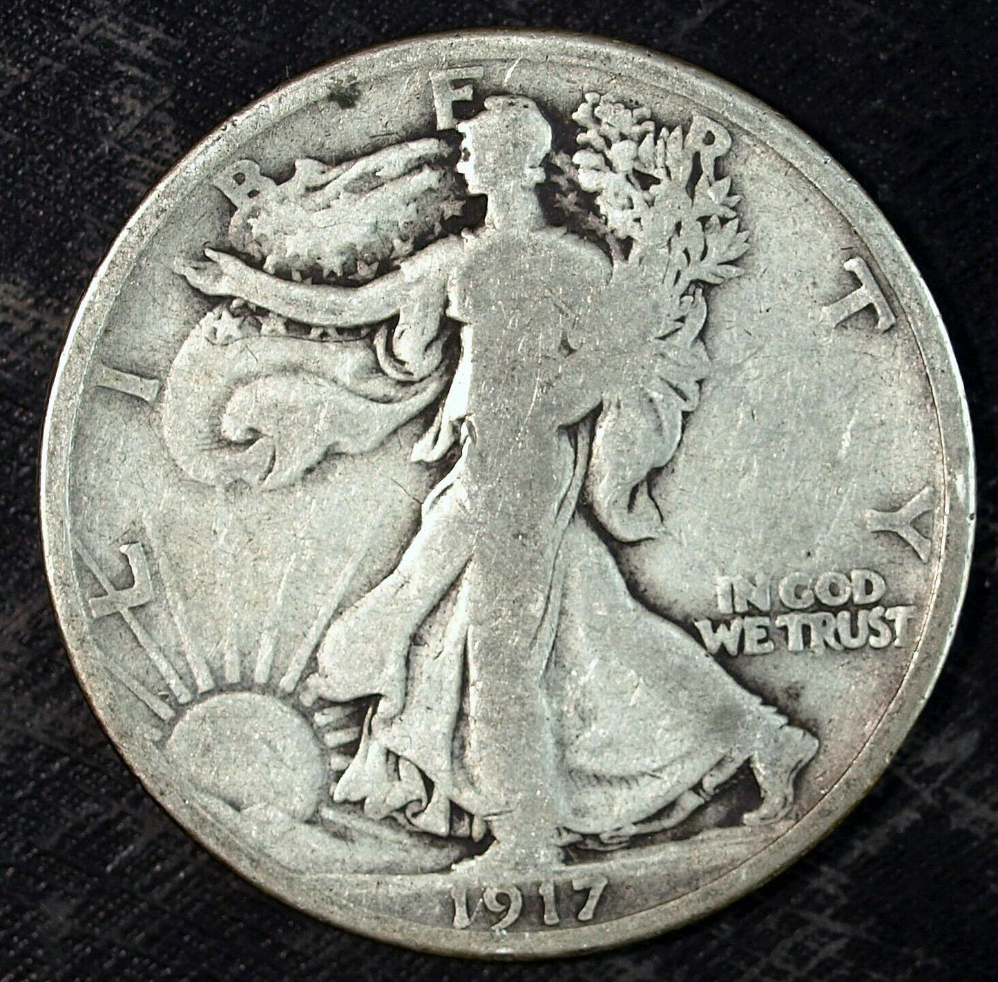 1917 P Walking Liberty Silver Half Dollar ☆☆ Circulated ☆☆ Great Set Filler 119