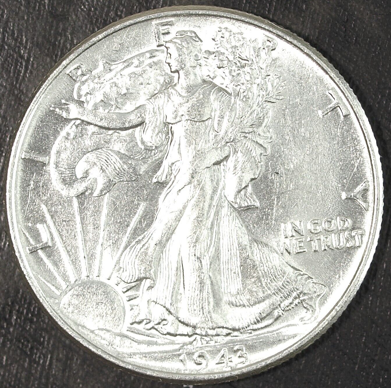 1943 P Walking Liberty Silver Half Dollar ☆☆ UnCirculated ☆☆ Great For Sets 503